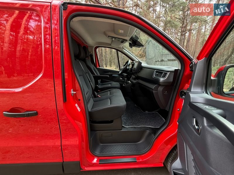 Другие грузовики Renault Trafic 2023 в Киеве