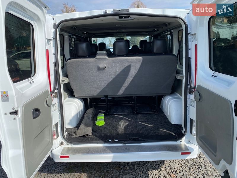 Минивэн Renault Trafic 2012 в Луцке фото 23 Минивэн Renault Trafic 2012 в Луцке