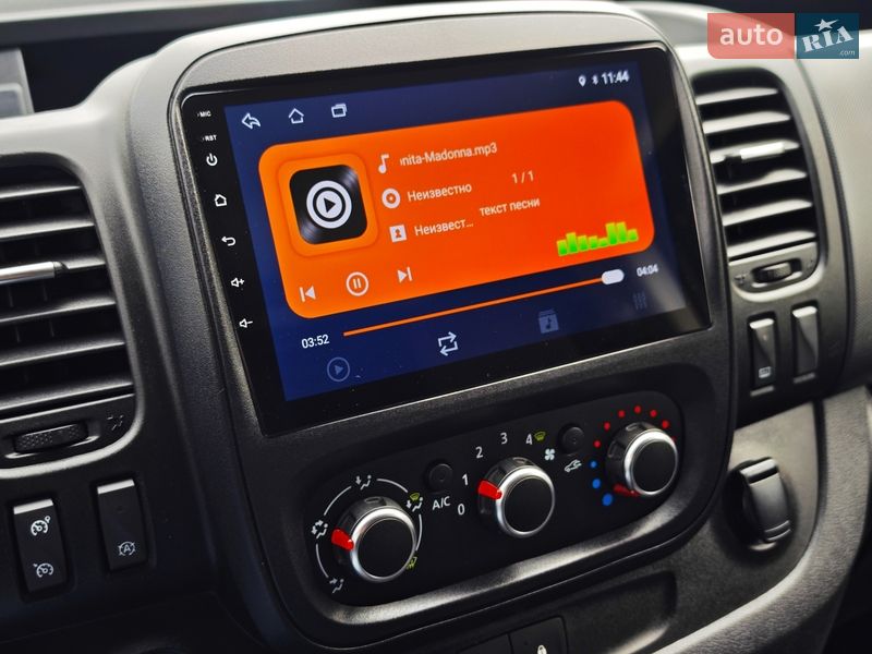 Вантажний фургон Renault Trafic 2020 в Дубні