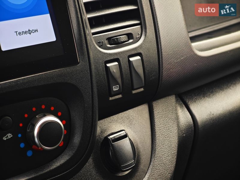 Вантажний фургон Renault Trafic 2020 в Дубні