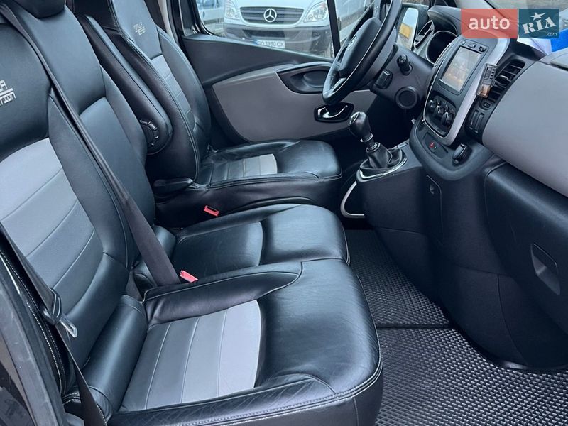 Грузопассажирский фургон Renault Trafic 2016 в Тернополе фото 27 Грузопассажирский фургон Renault Trafic 2016 в Тернополе