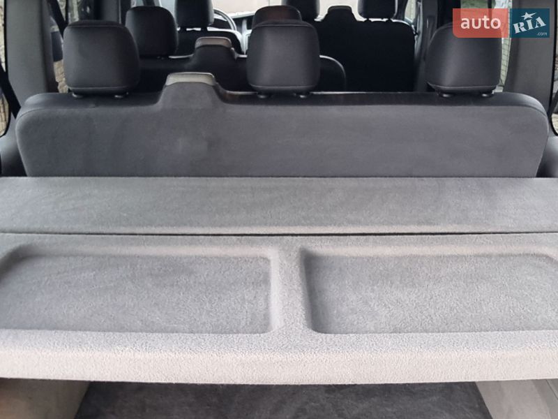 Минивэн Renault Trafic 2012 в Черновцах фото 34 Минивэн Renault Trafic 2012 в Черновцах