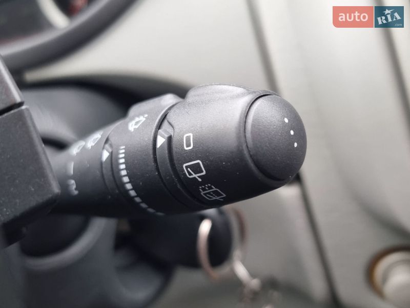 Минивэн Renault Trafic 2012 в Черновцах фото 47 Минивэн Renault Trafic 2012 в Черновцах