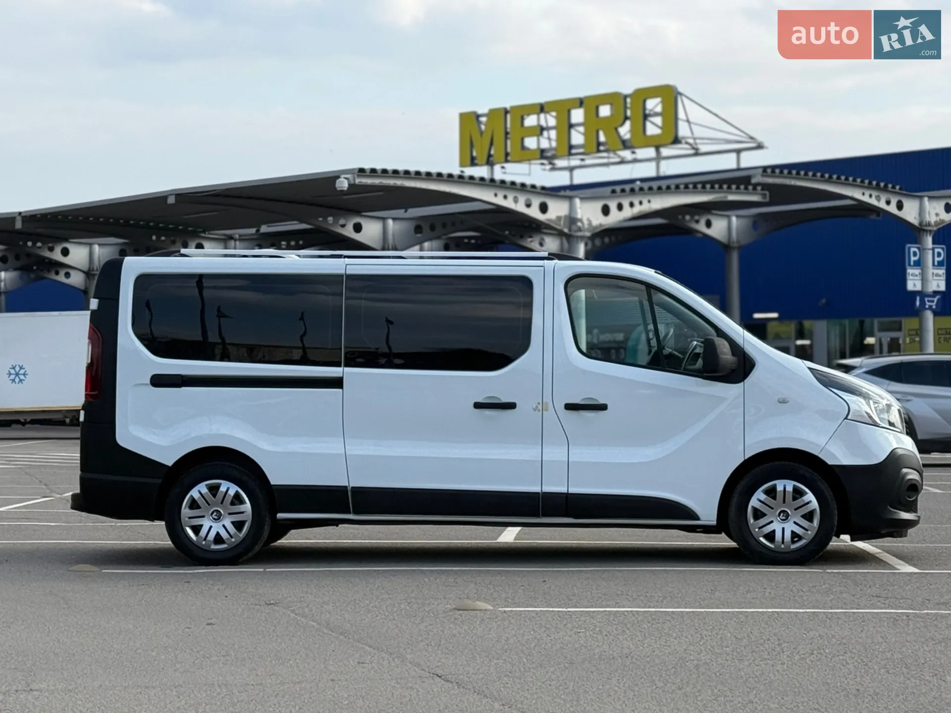 2017 Renault Trafic - мініатюра 9