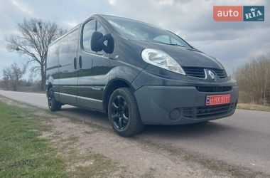 Грузопассажирский фургон Renault Trafic 2012 в Ровно