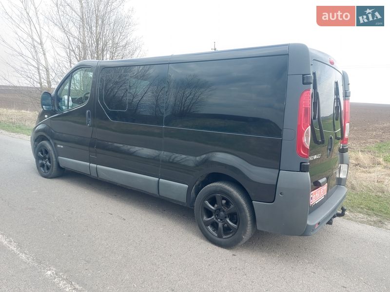 Грузопассажирский фургон Renault Trafic 2012 в Ровно фото 10 Грузопассажирский фургон Renault Trafic 2012 в Ровно