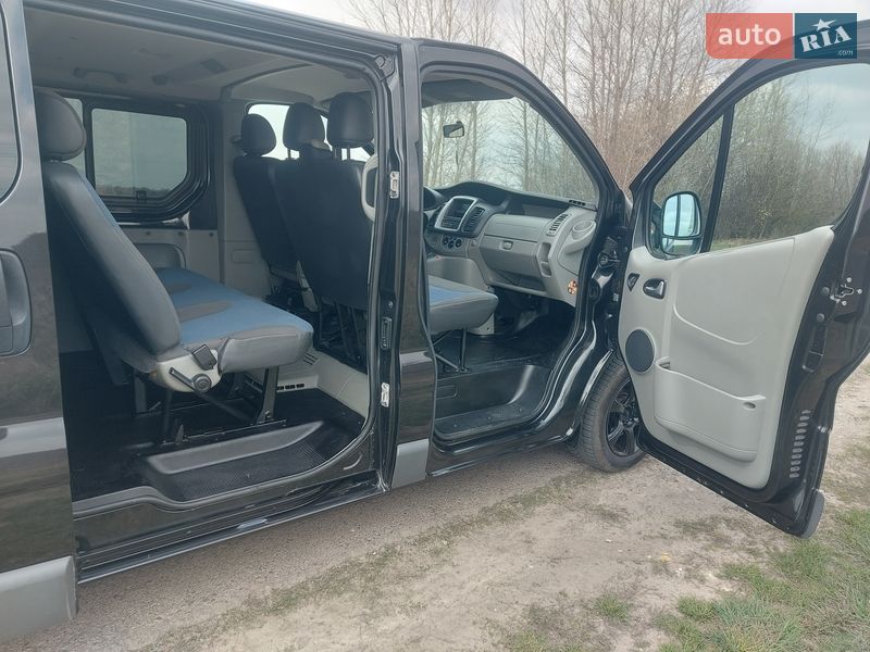 Грузопассажирский фургон Renault Trafic 2012 в Ровно фото 25 Грузопассажирский фургон Renault Trafic 2012 в Ровно