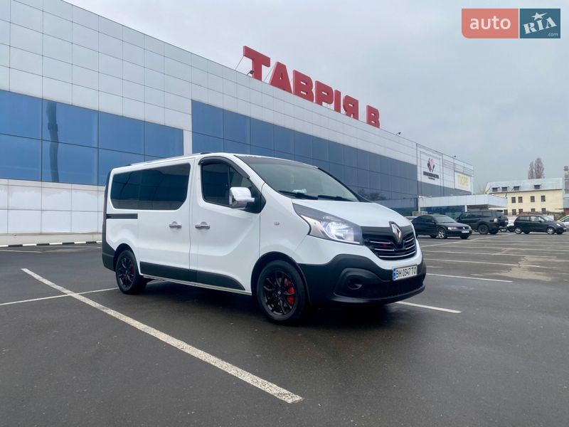 Мікроавтобус вантажний (до 3,5т) Renault Trafic 2015 в Білгороді-Дністровському