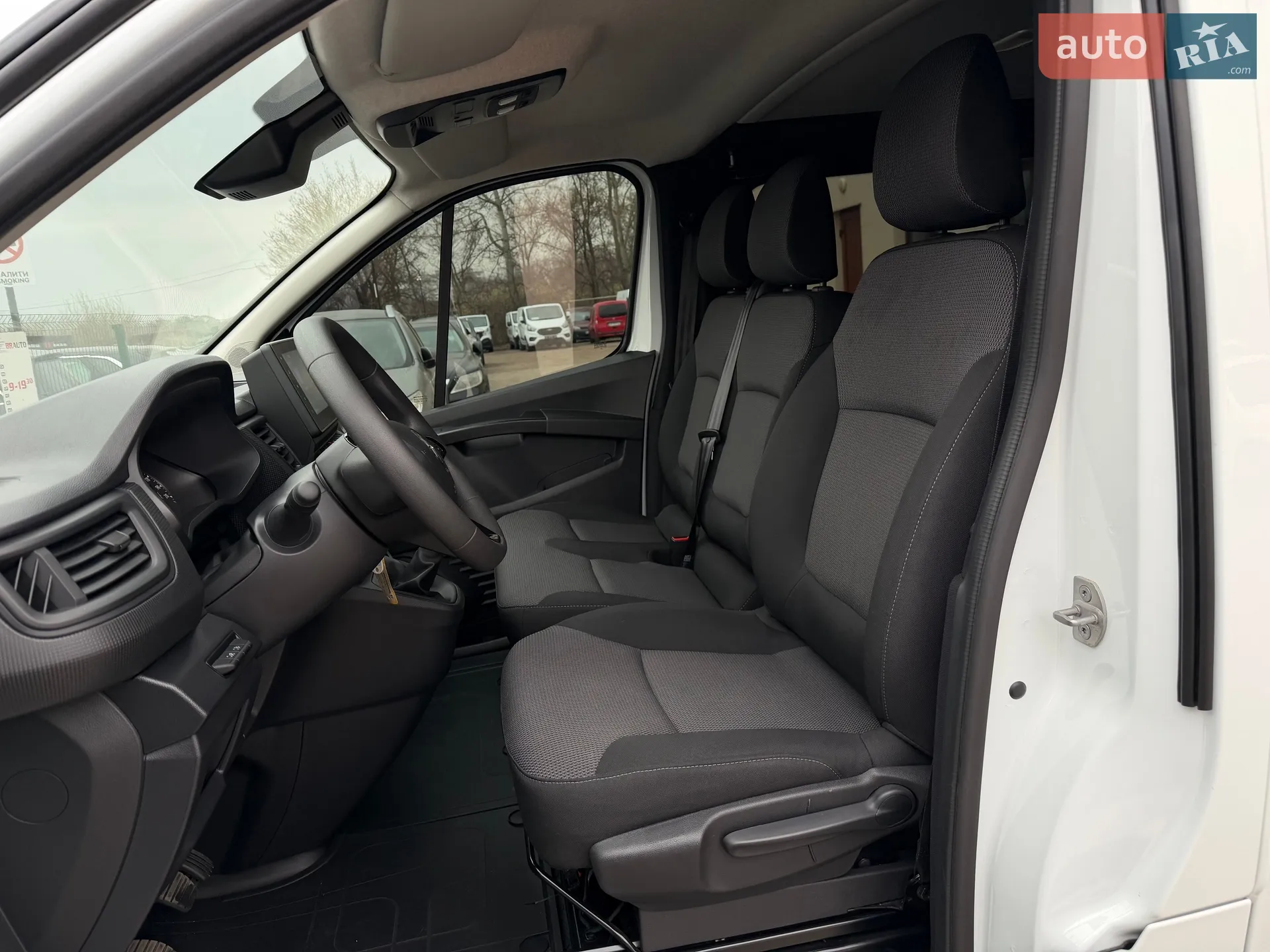 2022 Renault Trafic - мініатюра 25