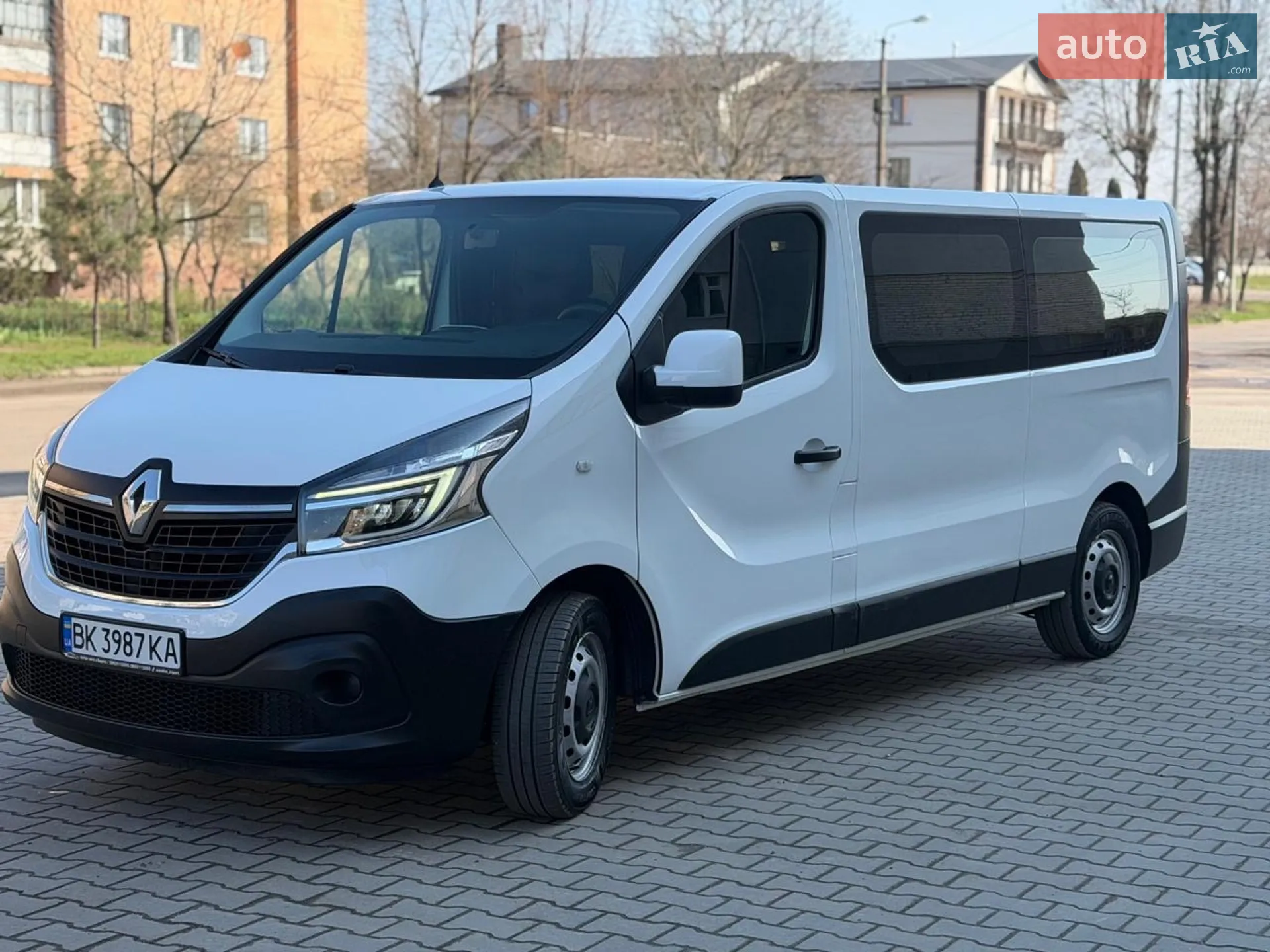 2021 Renault Trafic - мініатюра 2