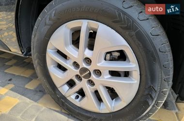 Вантажний фургон Renault Trafic 2021 в Харкові