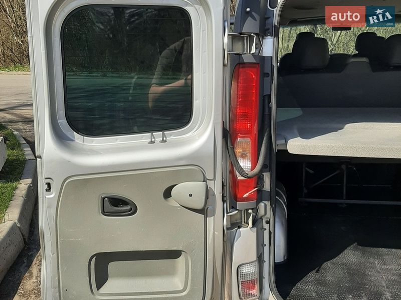 Мінівен Renault Trafic 2010 в Полтаві