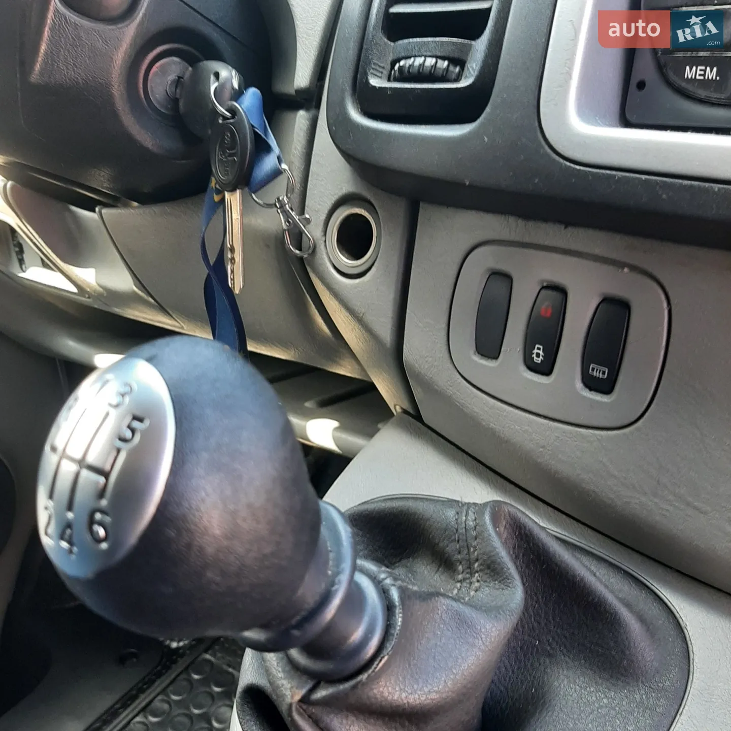 2010 Renault Trafic - мініатюра 72