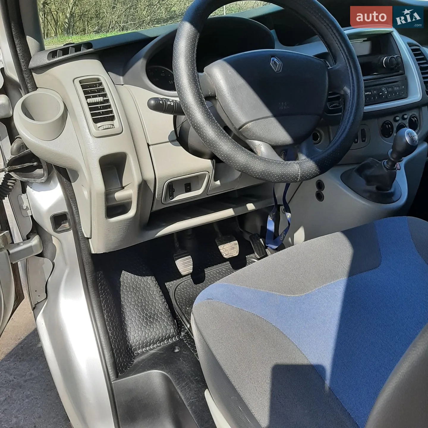 2010 Renault Trafic - мініатюра 76
