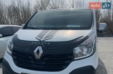 Минивэн Renault Trafic 2017 в Хороле