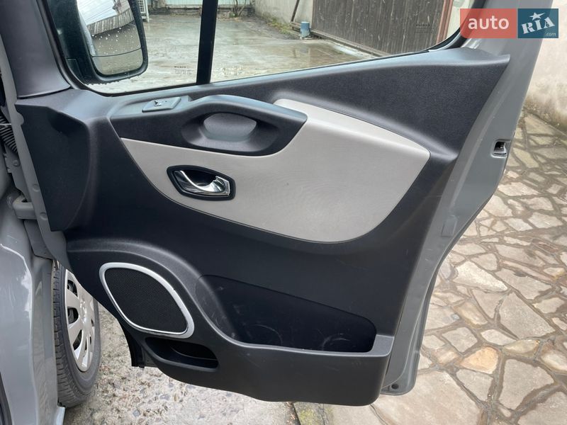 Мінівен Renault Trafic 2018 в Києві