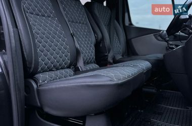 Минивэн Renault Trafic 2016 в Млинове