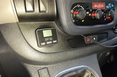 Минивэн Renault Trafic 2016 в Млинове