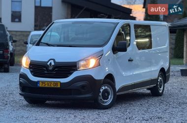 Вантажопасажирський фургон Renault Trafic 2016 в Луцьку