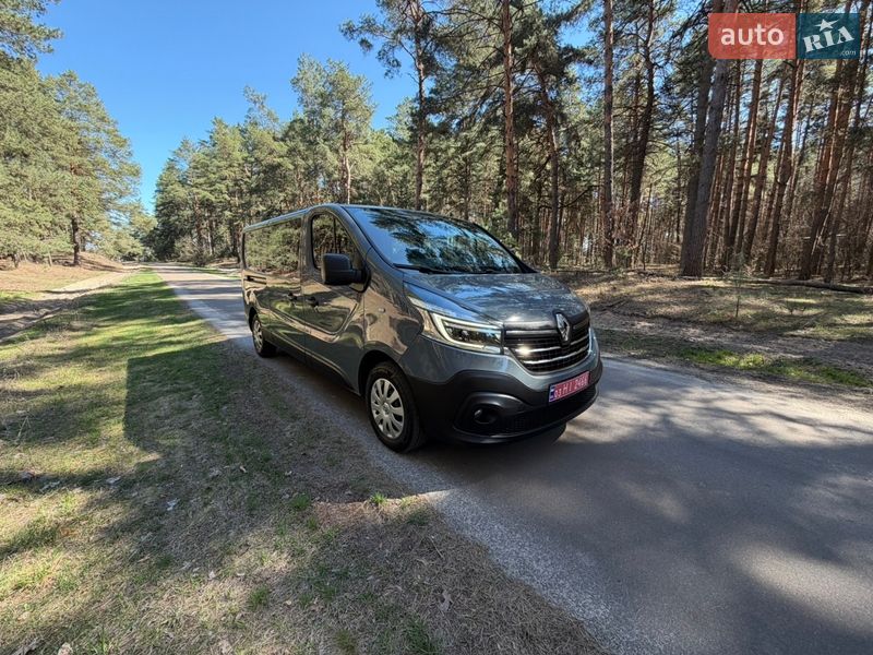 Минивэн Renault Trafic 2020 в Киеве