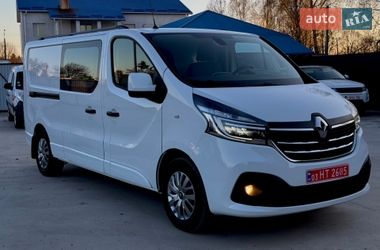 Грузопассажирский фургон Renault Trafic 2021 в Дубно