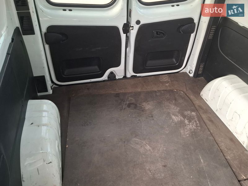 Мінівен Renault Trafic 2019 в Києві