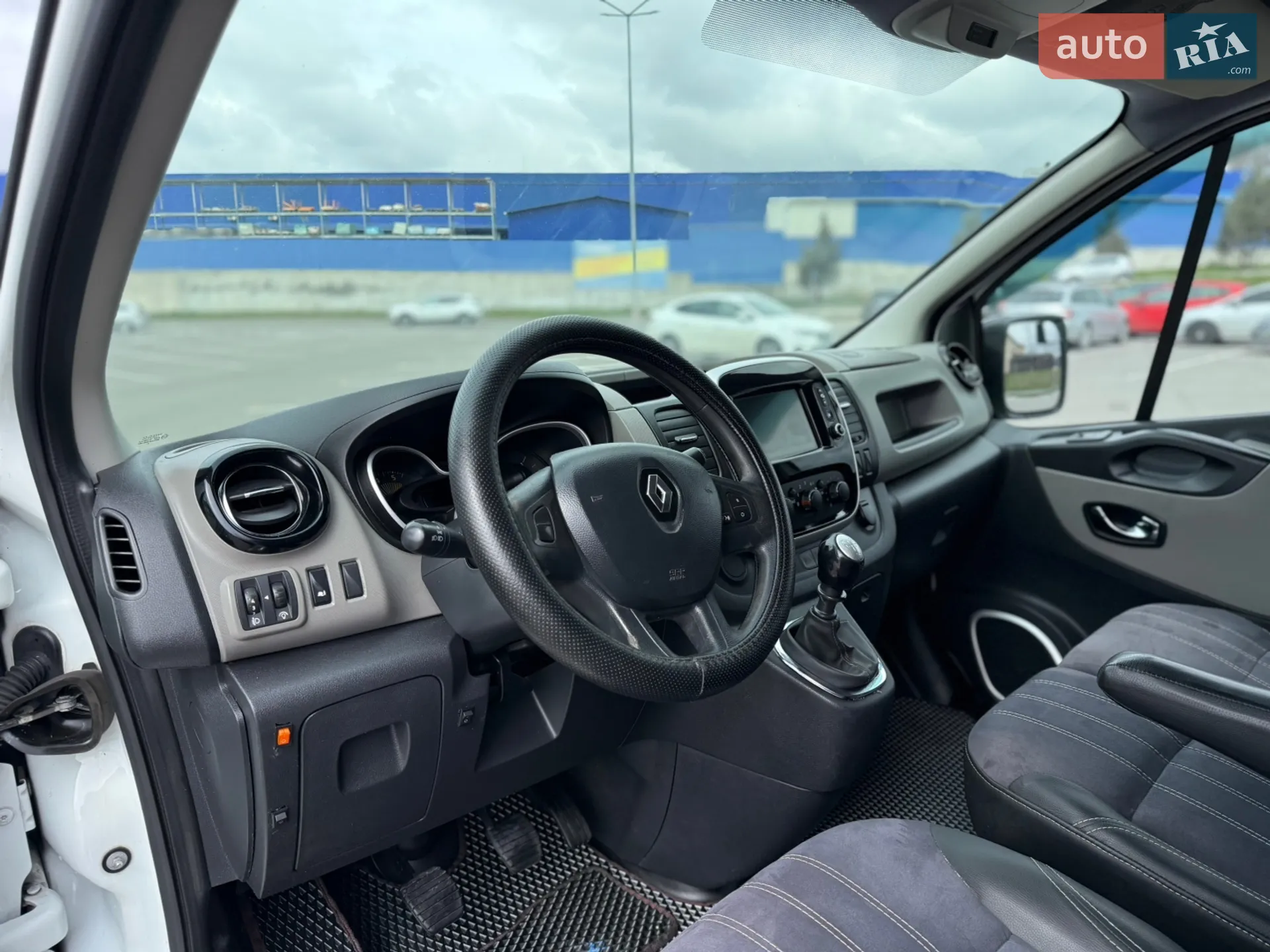 2016 Renault Trafic - мініатюра 12