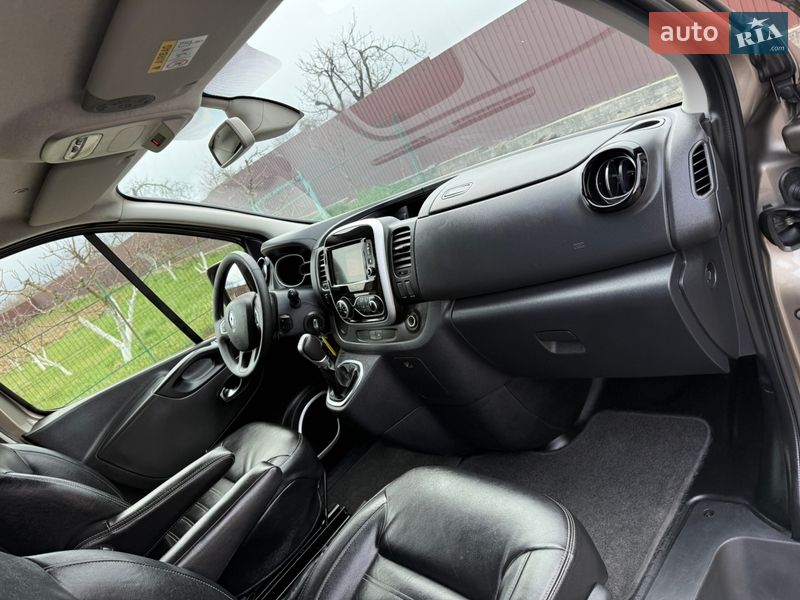 Вантажопасажирський фургон Renault Trafic 2019 в Києві фото 73 Вантажопасажирський фургон Renault Trafic 2019 в Києві