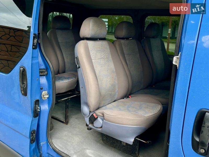 Минивэн Renault Trafic 2003 в Запорожье