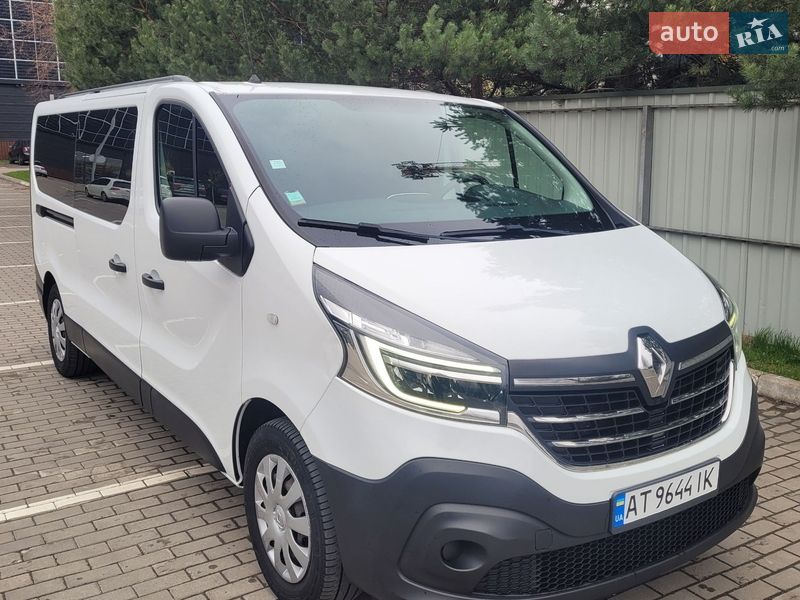 Минивэн Renault Trafic 2021 в Болехове