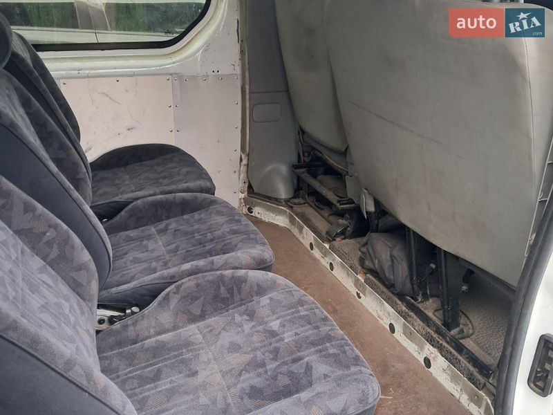 Минивэн Renault Trafic 2005 в Савинцах фото 15 Минивэн Renault Trafic 2005 в Савинцах