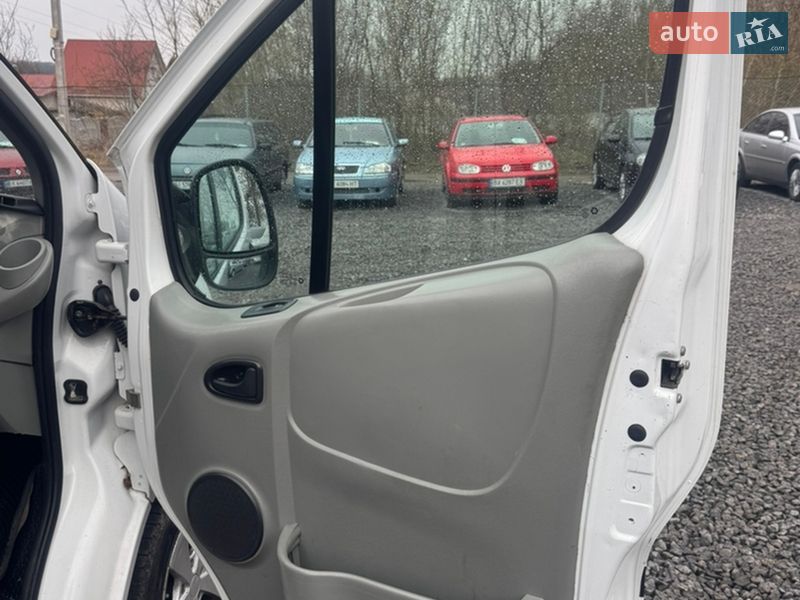 Минивэн Renault Trafic 2007 в Хмельницком фото 18 Минивэн Renault Trafic 2007 в Хмельницком