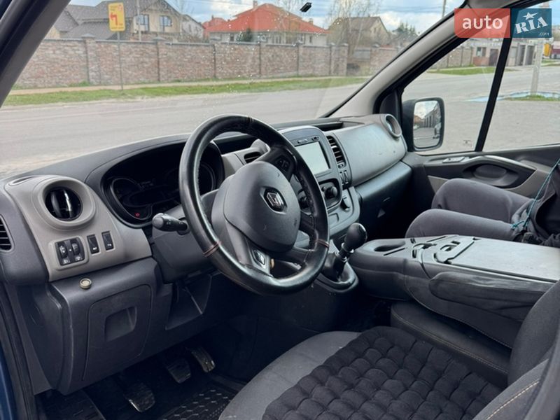 Вантажний фургон Renault Trafic 2015 в Києві фото 21 Вантажний фургон Renault Trafic 2015 в Києві