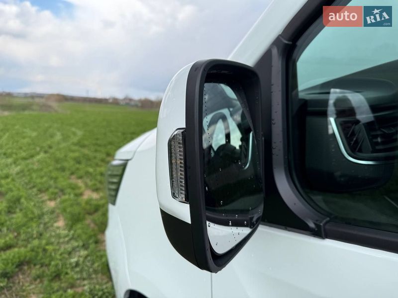 Грузовой фургон Renault Trafic 2022 в Ладыжине
