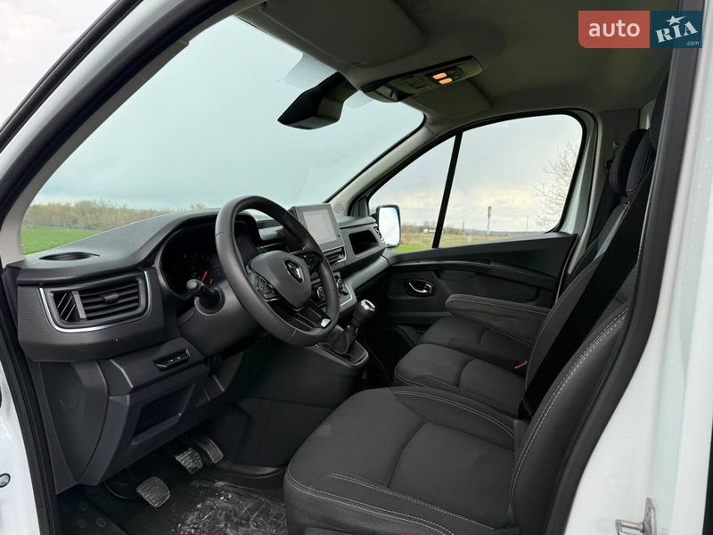 Грузовой фургон Renault Trafic 2022 в Ладыжине