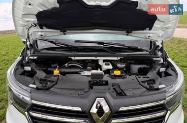 Грузовой фургон Renault Trafic 2022 в Ладыжине