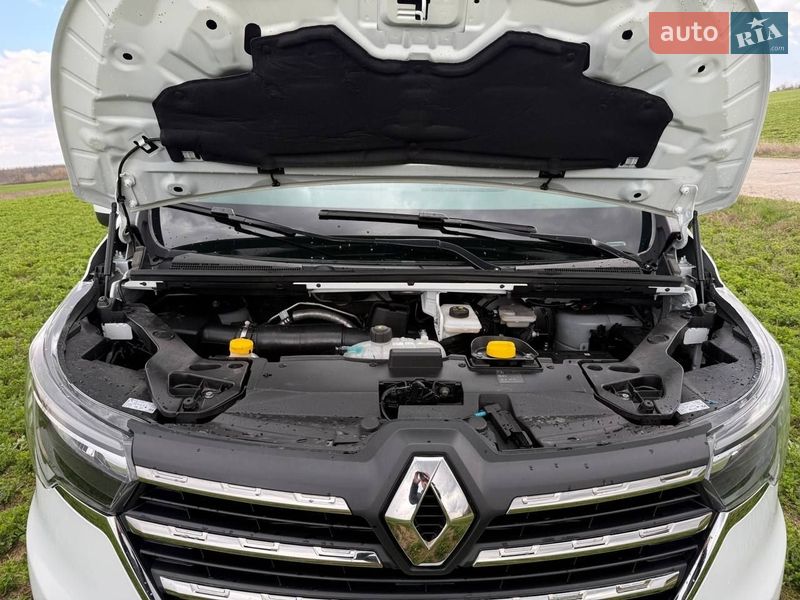 Грузовой фургон Renault Trafic 2022 в Ладыжине