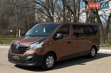 Минивэн Renault Trafic 2015 в Полтаве