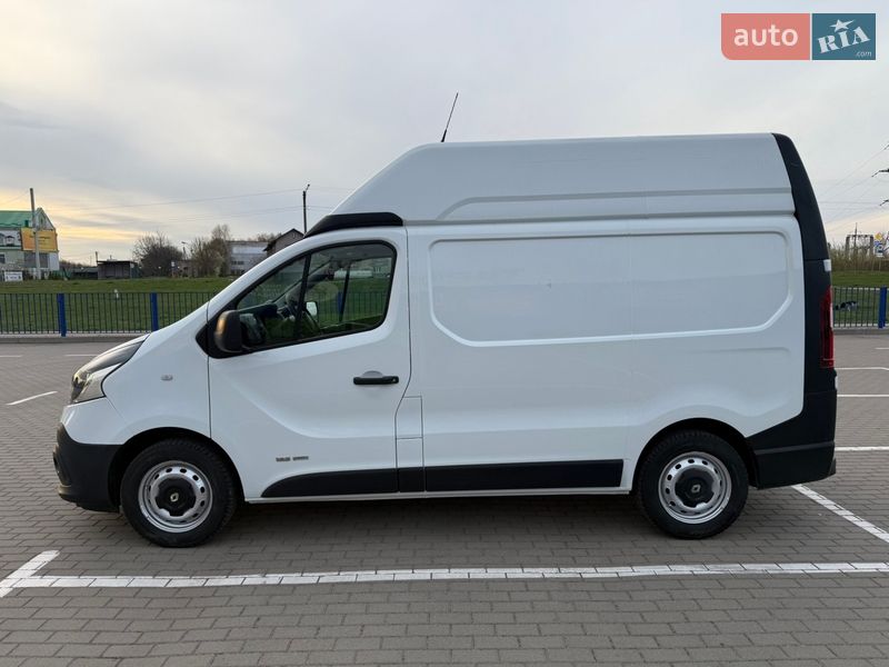 Грузовой фургон Renault Trafic 2017 в Нововолынске