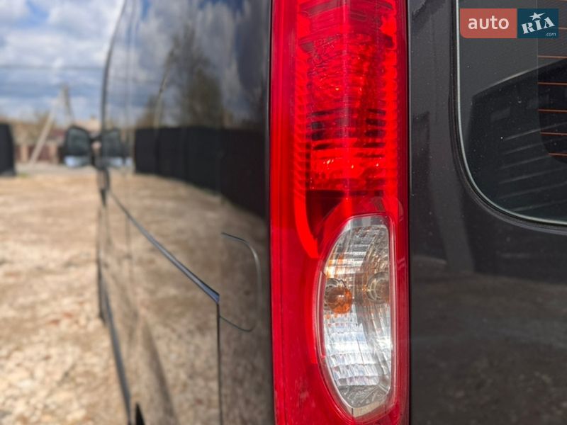 Мінівен Renault Trafic 2011 в Ізмаїлі фото 12 Мінівен Renault Trafic 2011 в Ізмаїлі