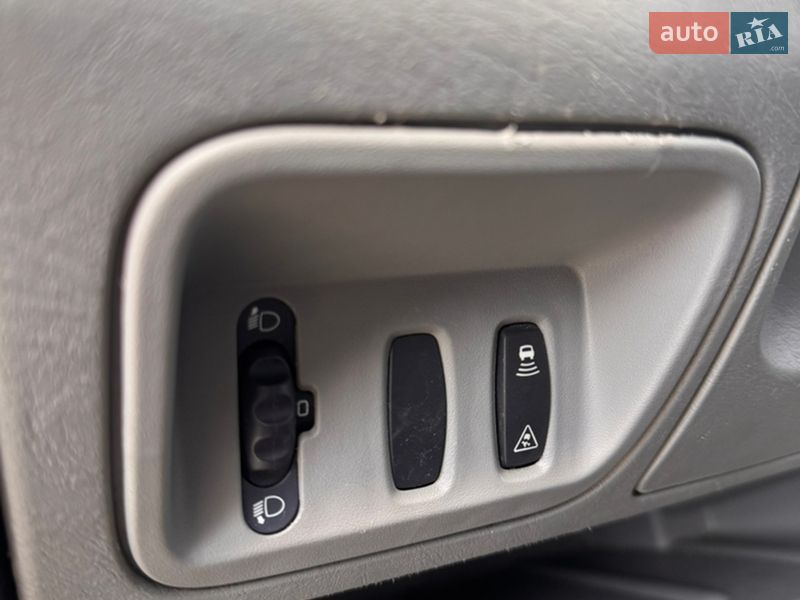 Мінівен Renault Trafic 2011 в Ізмаїлі фото 22 Мінівен Renault Trafic 2011 в Ізмаїлі