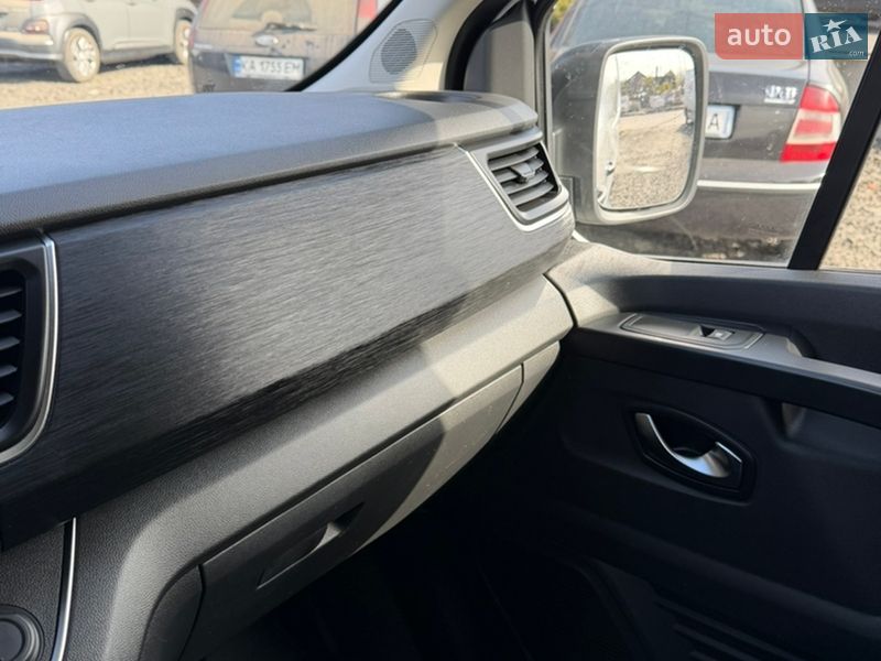 Грузовой фургон Renault Trafic 2022 в Луцке