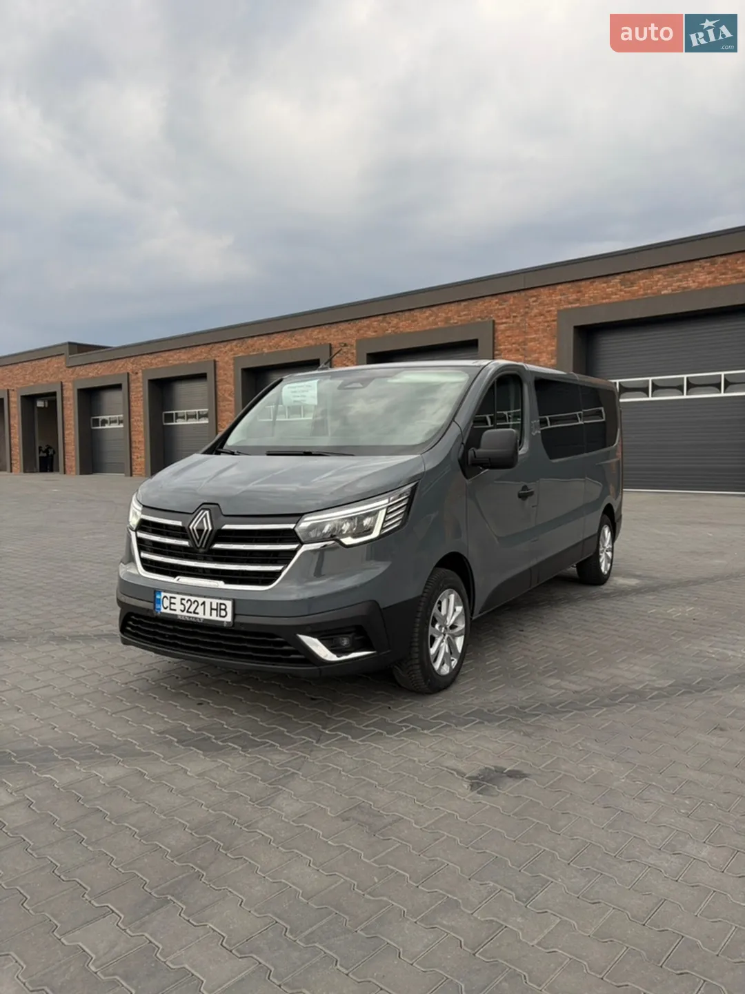 2024 Renault Trafic - мініатюра 2