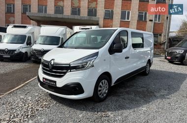 Грузопассажирский фургон Renault Trafic 2020 в Ровно