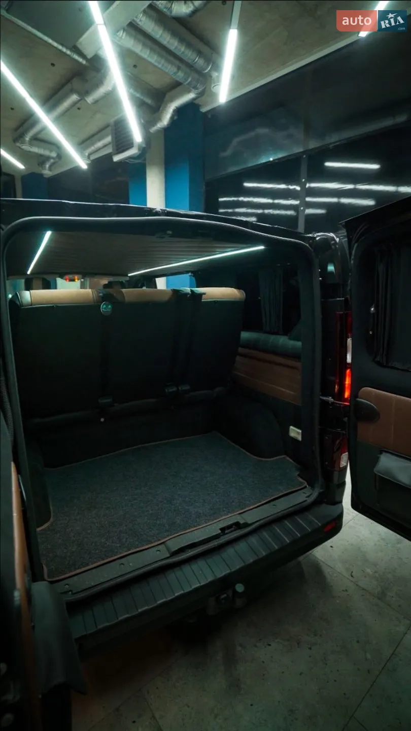 2020 Renault Trafic - мініатюра 11