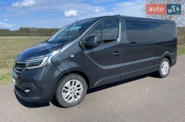 Минивэн Renault Trafic 2021 в Вараше