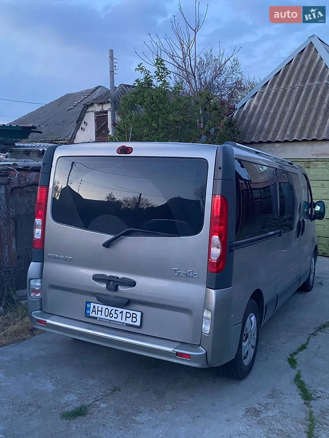 2012 Renault Trafic - мініатюра 2