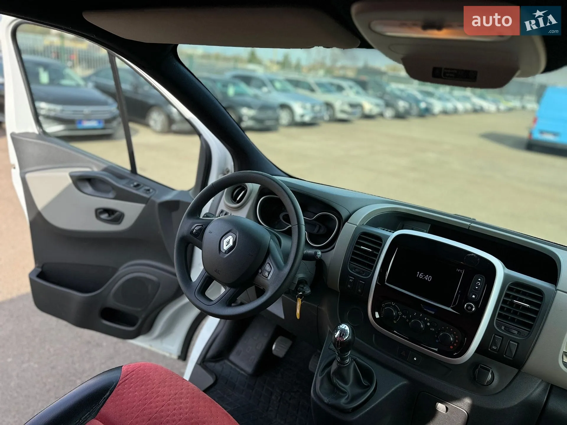 2019 Renault Trafic - мініатюра 46