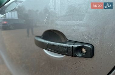 Грузопассажирский фургон Renault Trafic 2018 в Ровно