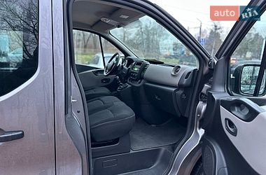 Грузопассажирский фургон Renault Trafic 2018 в Ровно